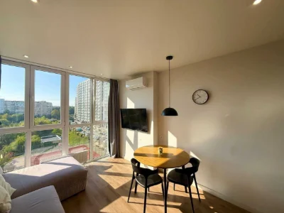 Modern 1-bedroom apartment with separate bedroom and kitchen-living room