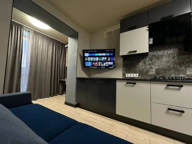 Продам 3-комнатную квартиру ЖК Ривер Парк