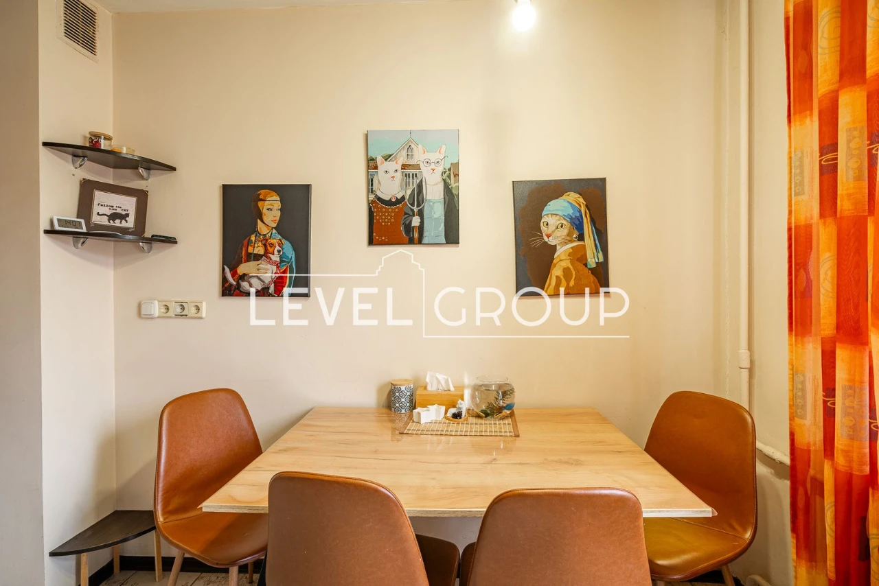 Sale of a 2-bedroom apartment in Теремки-2, вул. Дмитра Луценка, 1