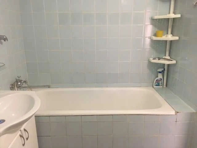 Sale, 2-room, metro 20 min, вул. Novo-Darnitska, 6. No commission