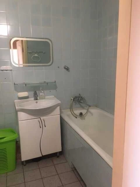 Sale, 2-room, metro 20 min, вул. Novo-Darnitska, 6. No commission