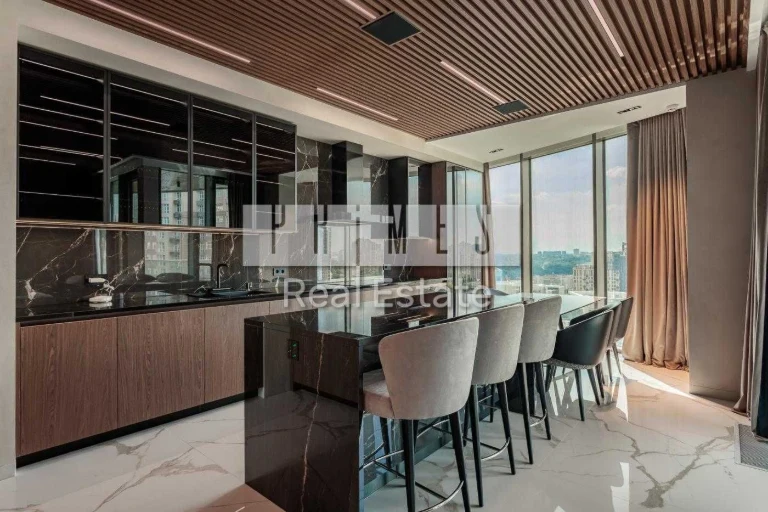 Продаж 3-кімнатної квартири 128 м2 в ЖК "Taryan Towers", Печерськ