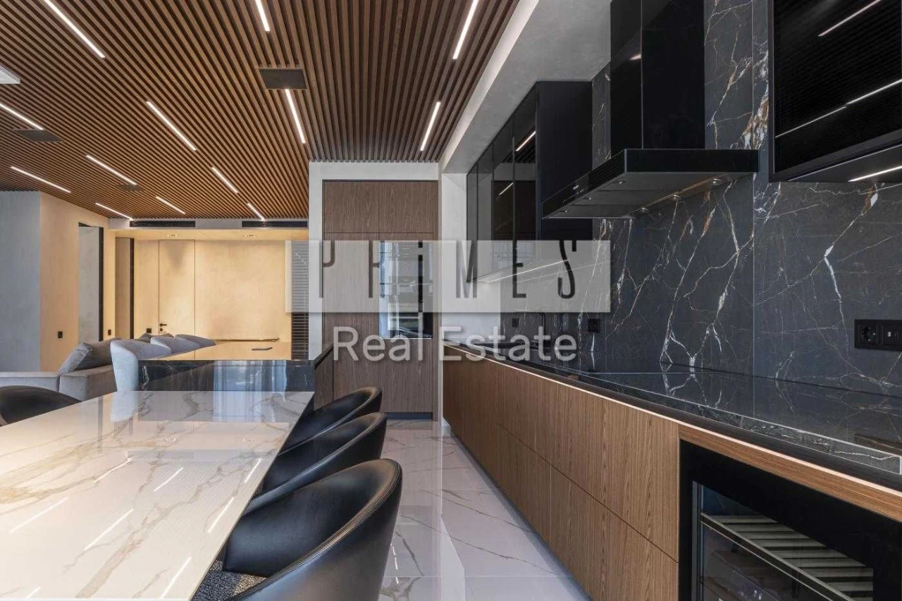 Sale of a 3-bedroom apartment 128 sq m in the Taryan Towers complex, Pesch
