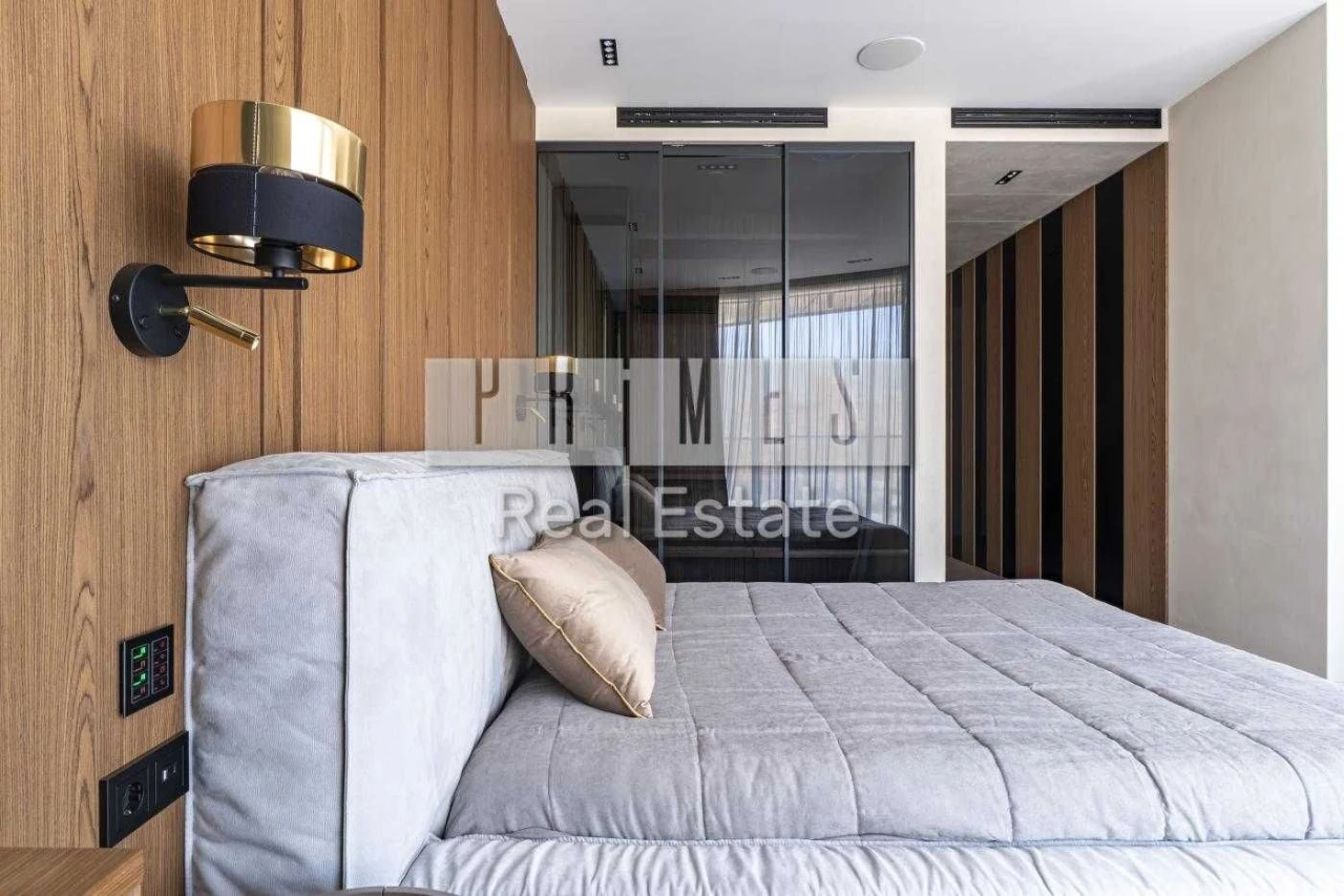 Sale of a 3-bedroom apartment 128 sq m in the Taryan Towers complex, Pesch