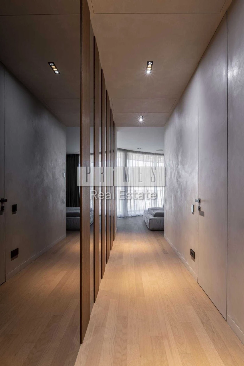 Sale of a 3-bedroom apartment 128 sq m in the Taryan Towers complex, Pesch