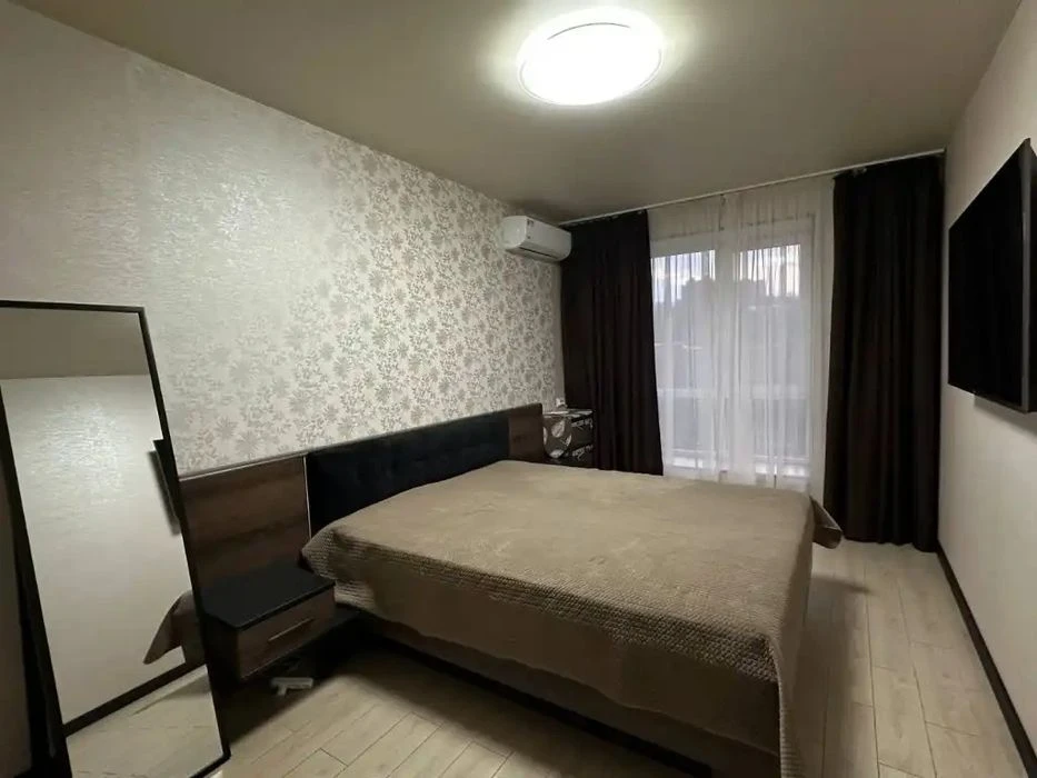 Продам 3-кімнатну квартиру ЖК Ривер Парк