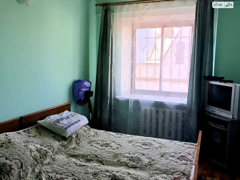 Будинок. Дніпро, Пристань вул.