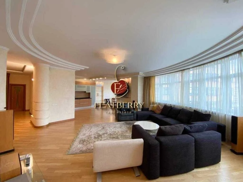 4-room apartment for sale 200 m², Staronavodnytska St., 1