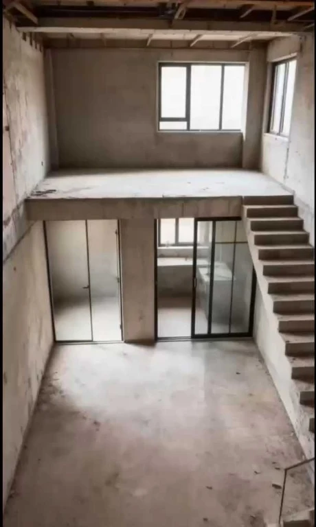 For Sale 2-room apartment. Harmanna Street