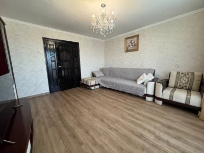 3-кімнатна квартира, 72 м², Фонтанська дорога/іподром, ремонт