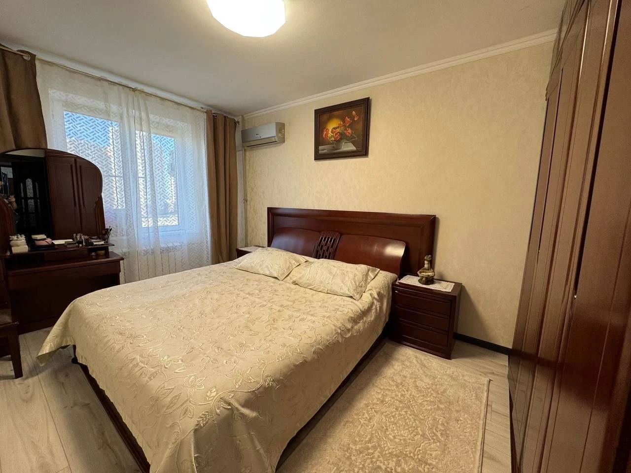 3-кімнатна квартира, 72 м², Фонтанська дорога/іподром, ремонт