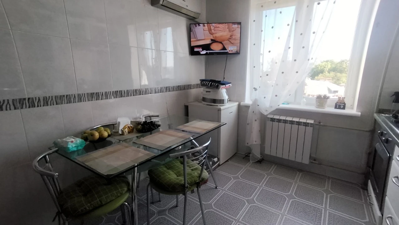 3-кімнатна квартира, 72 м², Фонтанська дорога/іподром, ремонт