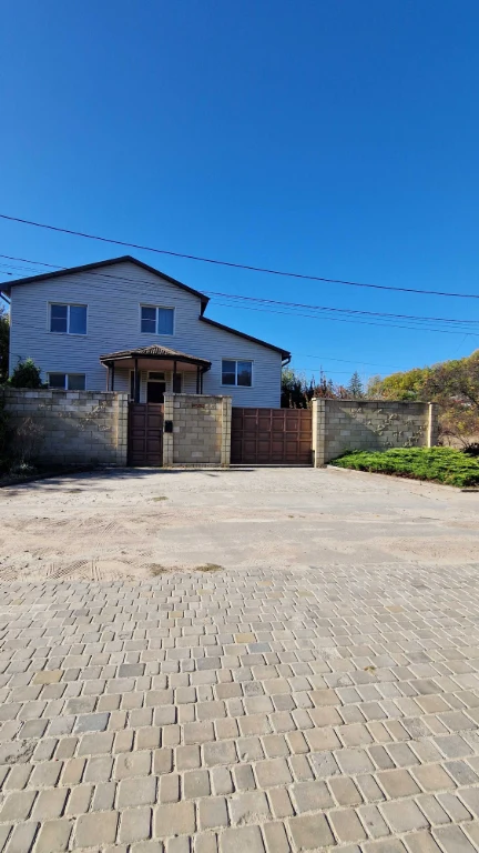 For Sale: House on Bolshaya Danilovka, Laptenkovskaya Street 56 (b)