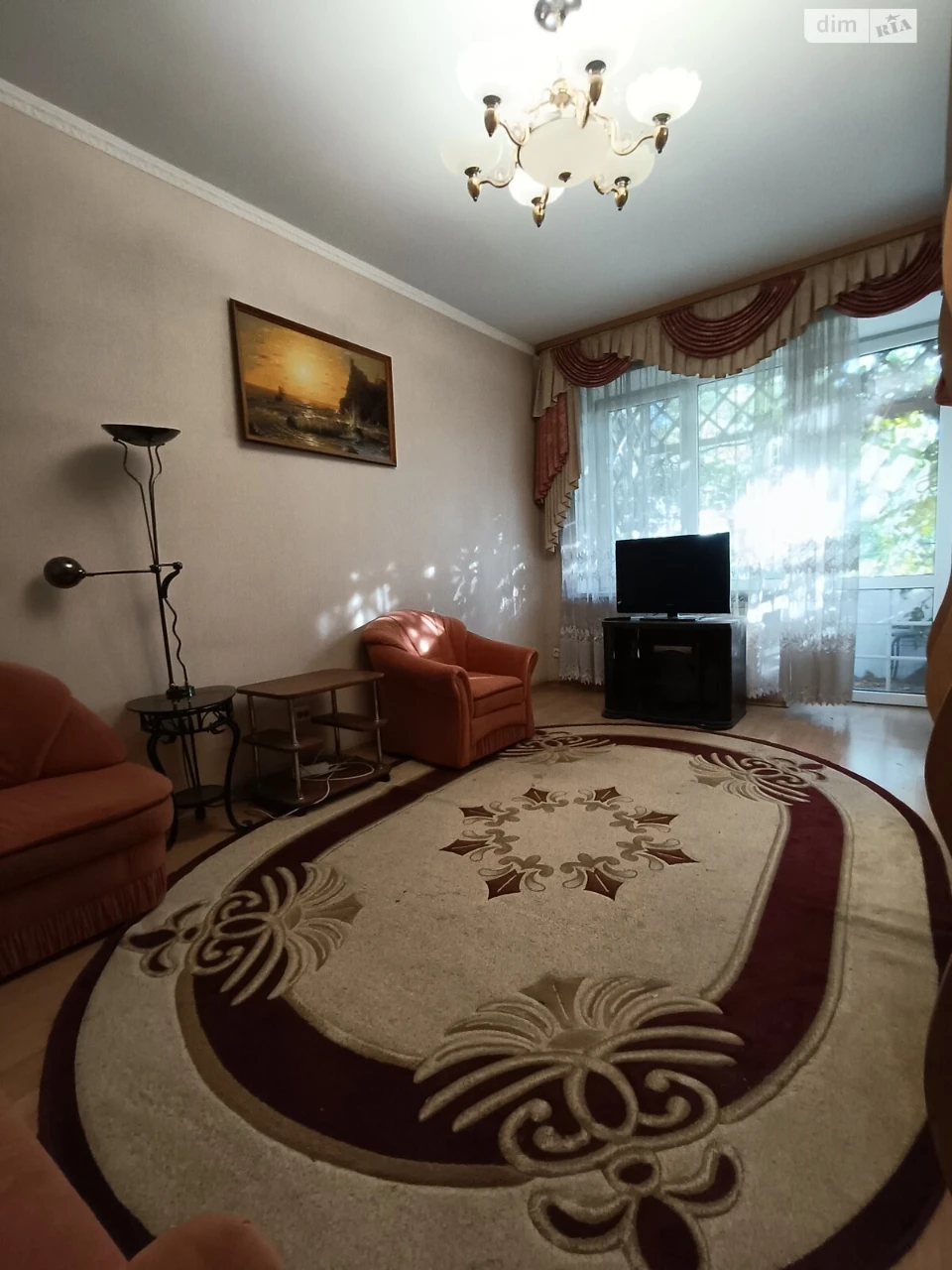 Продажа Квартиры, Військове містечко