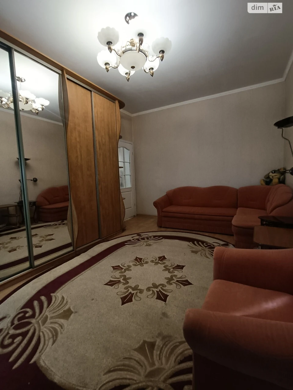 Продажа Квартиры, Військове містечко
