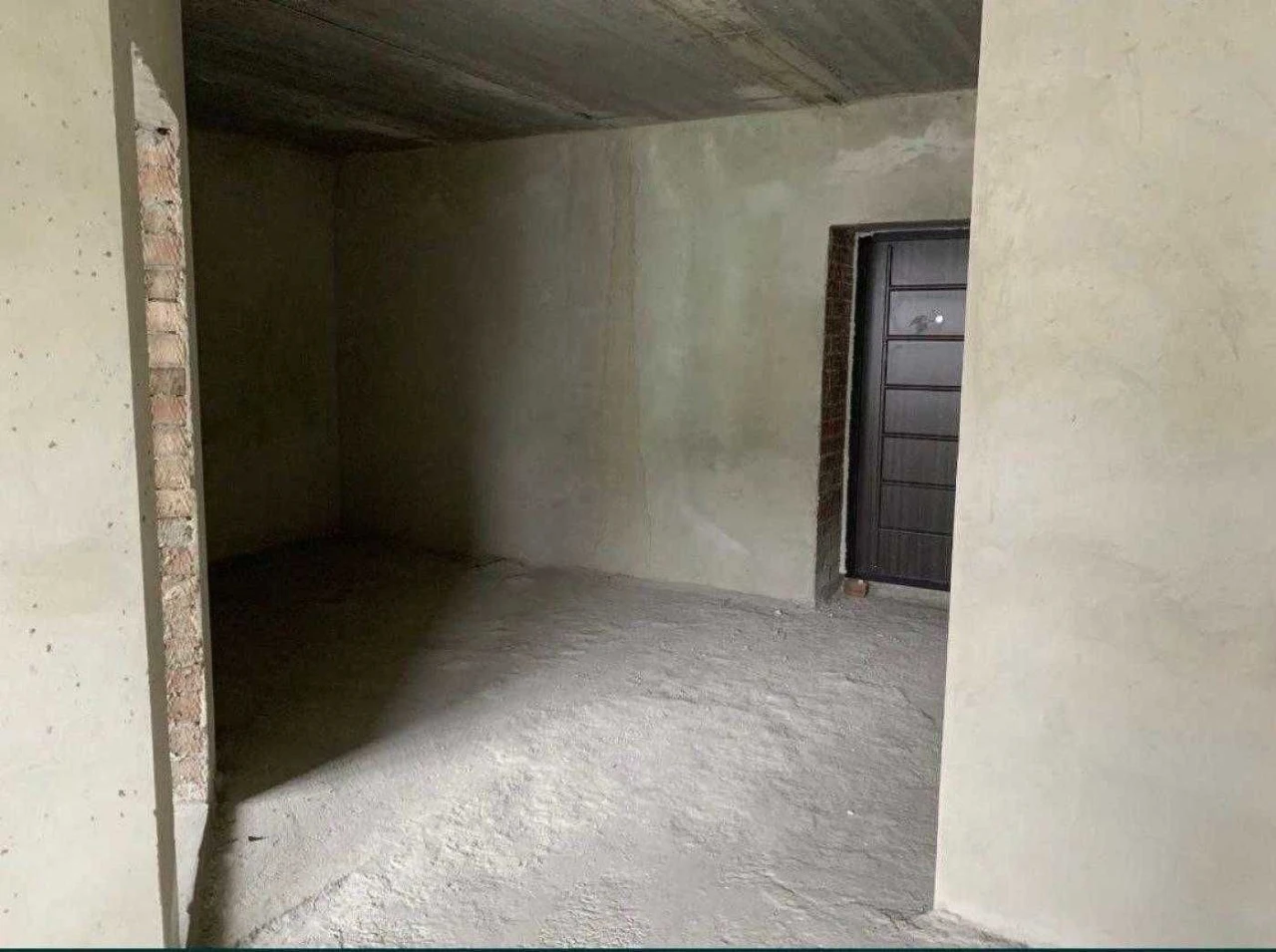 One-Bedroom Apartment for Sale in New Building