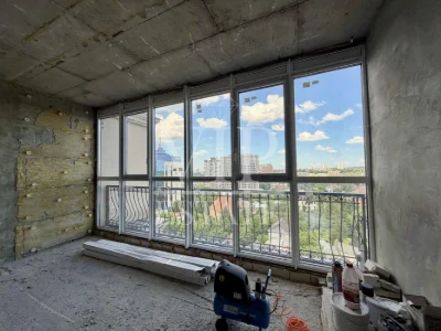 Penhouse for sale, 284 sq.m., in the premium residential complex Residence on Novg