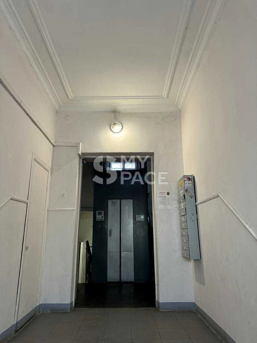 Продається роскошная двухэтажная квартира 235 м² в центре Киева