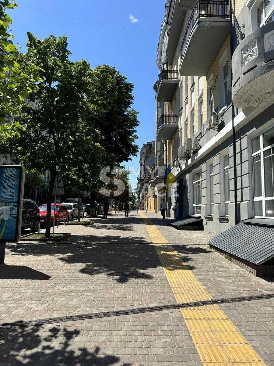 Продається роскошная двухэтажная квартира 235 м² в центре Киева