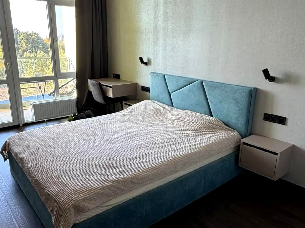Продажа квартиры 3-комнатной, 77,7 м² на 3-м этаже.