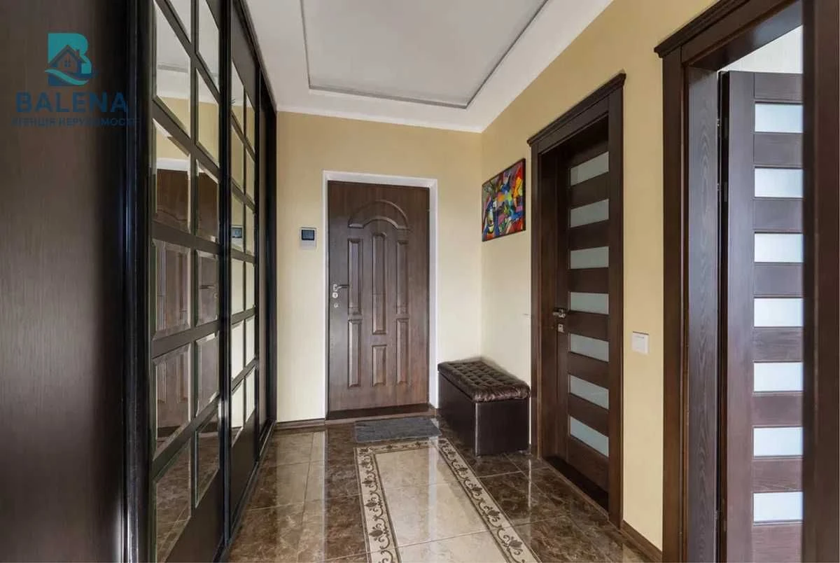 Sale of 1 apartment on Feodosyiska Street, Demievskoe metro, Holosiiv