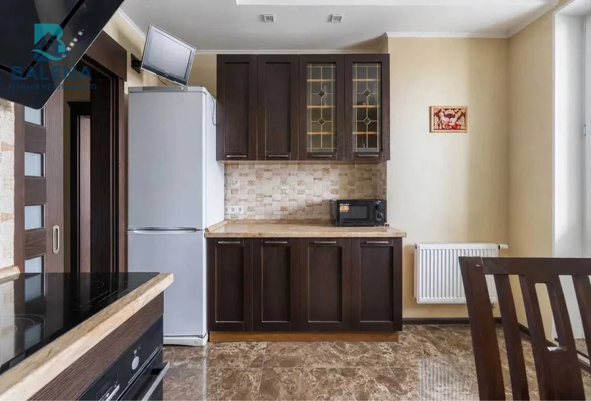Sale of 1 apartment on Feodosyiska Street, Demievskoe metro, Holosiiv
