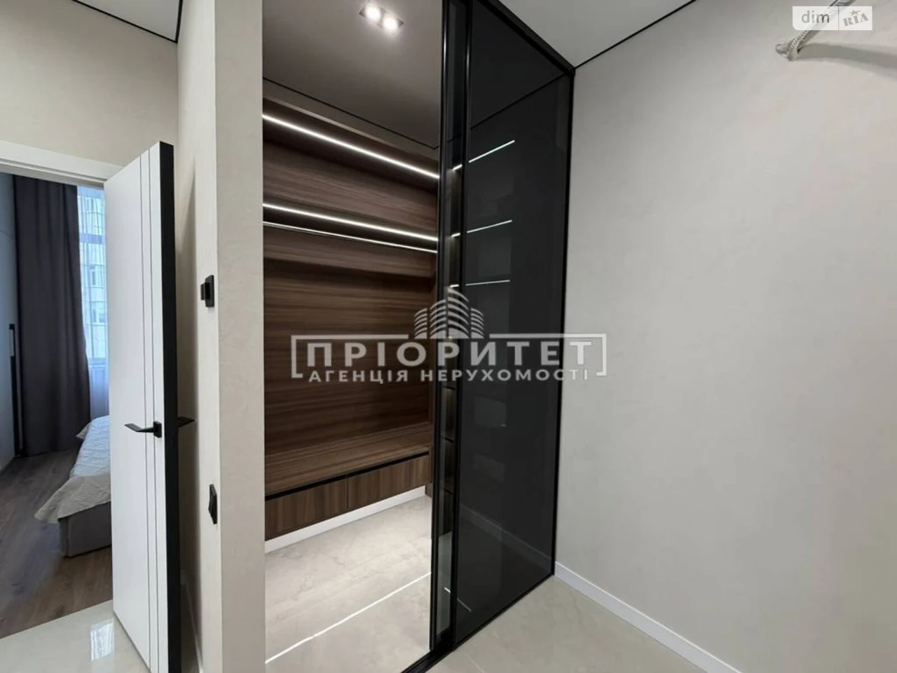 Продажа Квартира Приморський