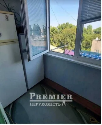 Продається 3-кімнатна квартира на Балківській вулиці, Парк