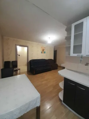 Продажа 2-комнатной квартиры с кухней-студией, Металлургов (21