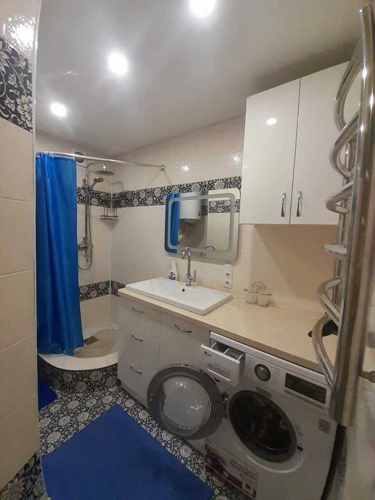 Продажа 2-комнатной квартиры с кухней-студией, Металлургов (21