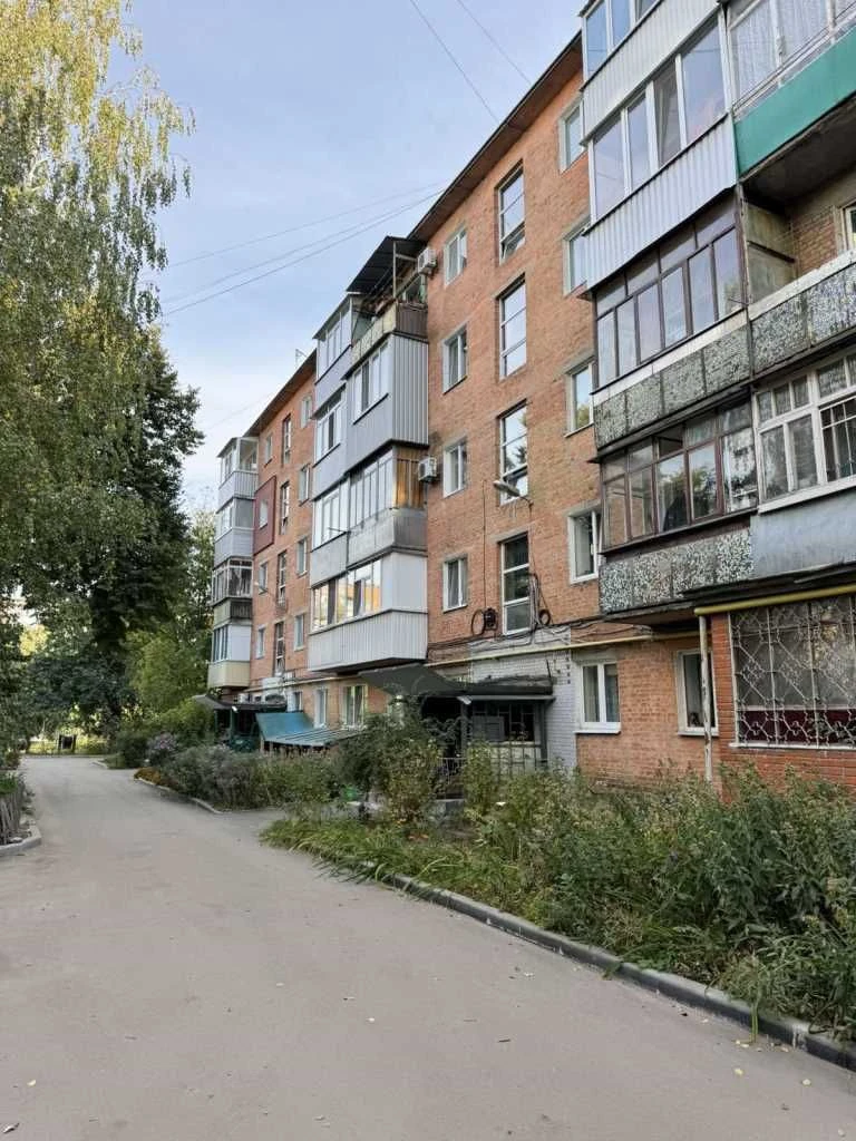 3 room apartment, 5 minutes to Zhygin, brick