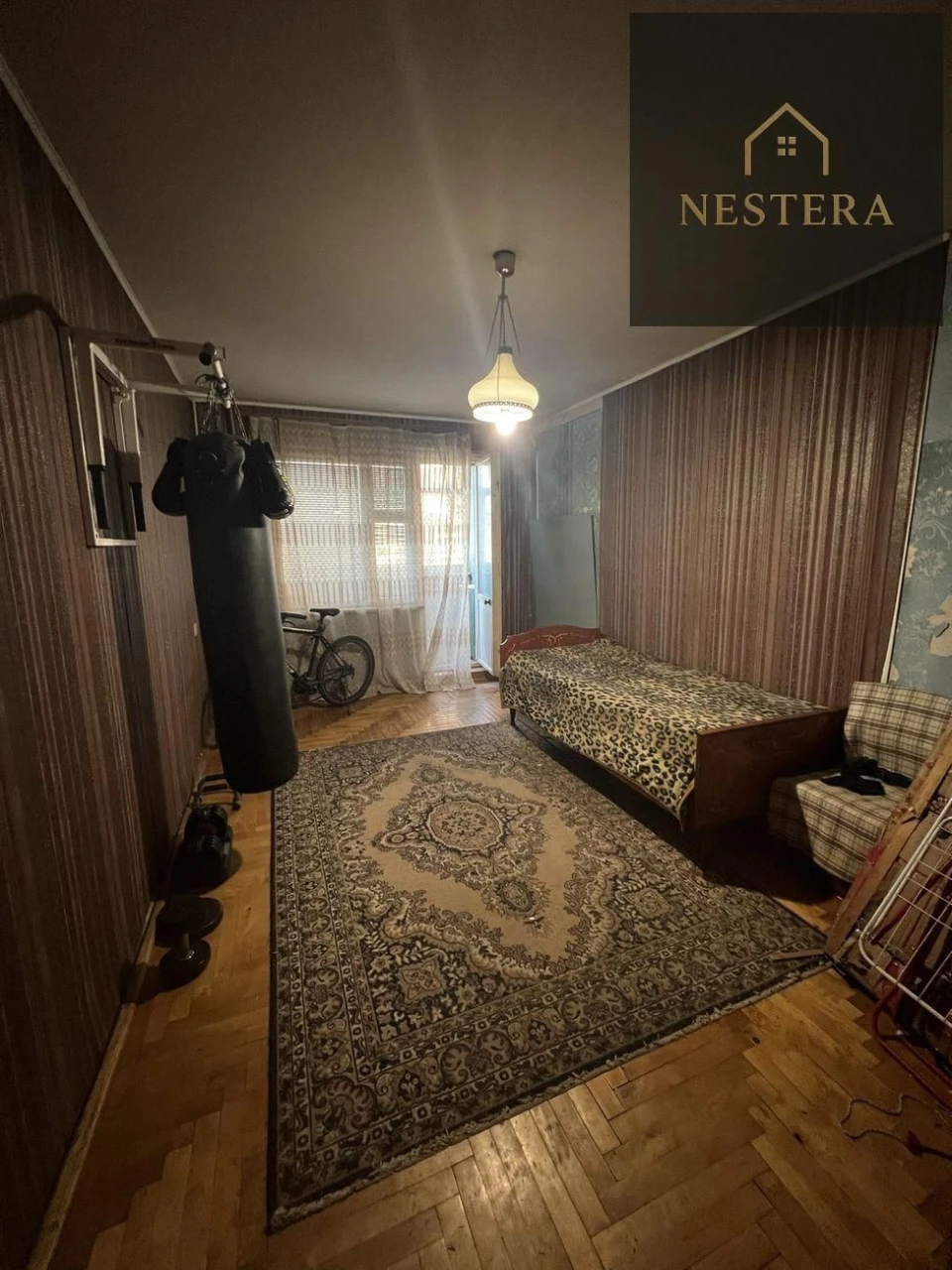 Sale of a 3-bedroom apartment