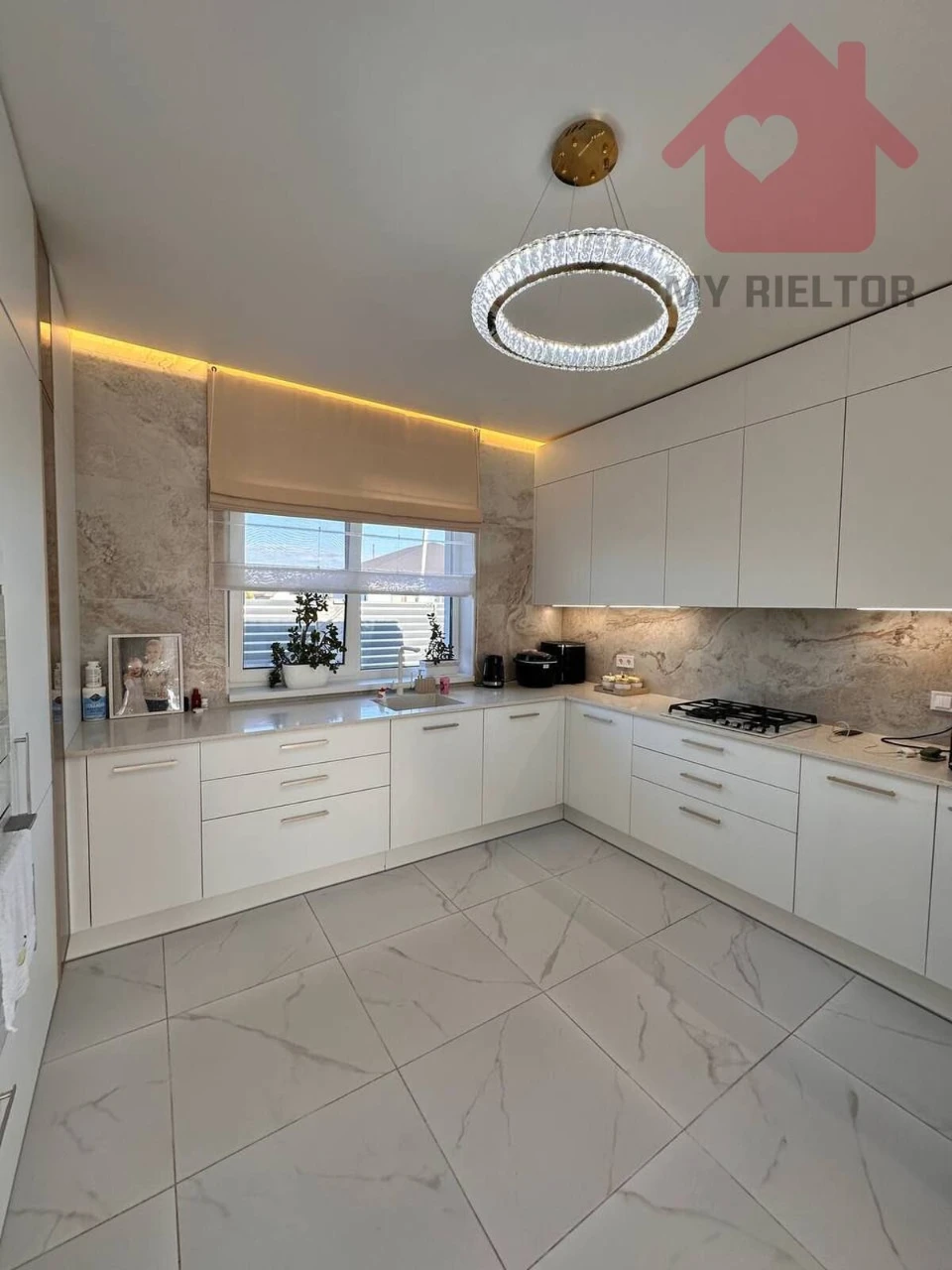 House for Sale, Tabla Area