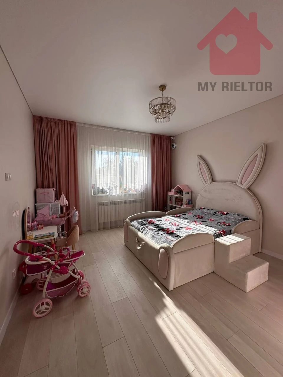House for Sale, Tabla Area