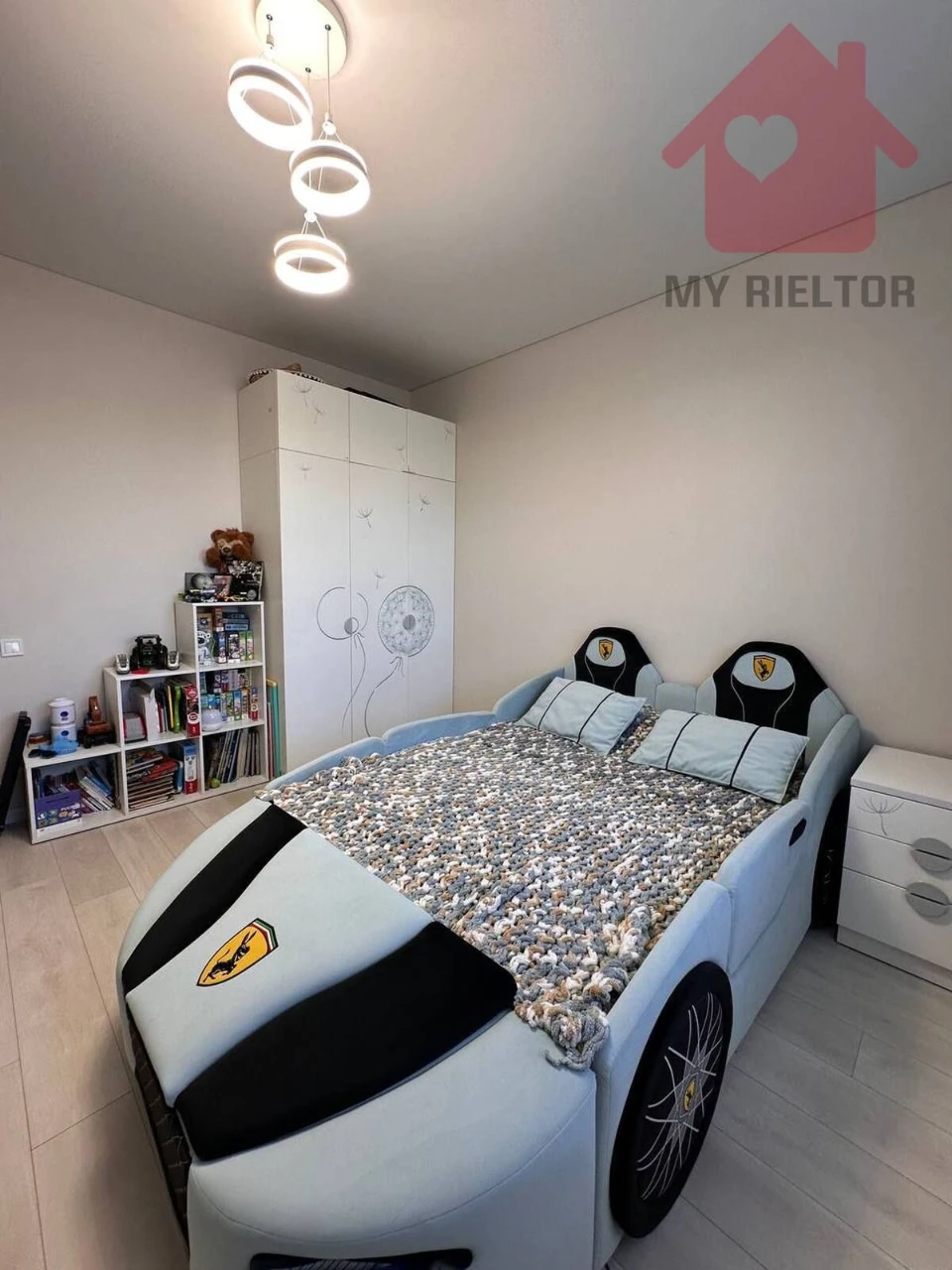 House for Sale, Tabla Area