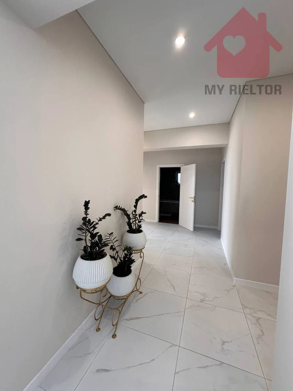 House for Sale, Tabla Area