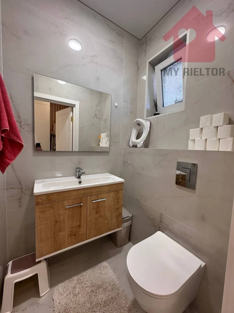 House for Sale, Tabla Area