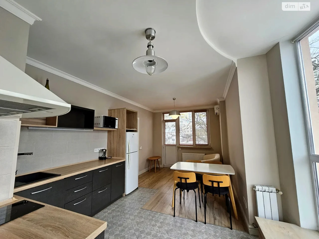 Long-Term Rental Apartment, Syrets'
