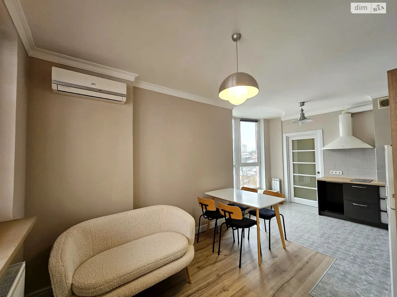 Long-Term Rental Apartment, Syrets'