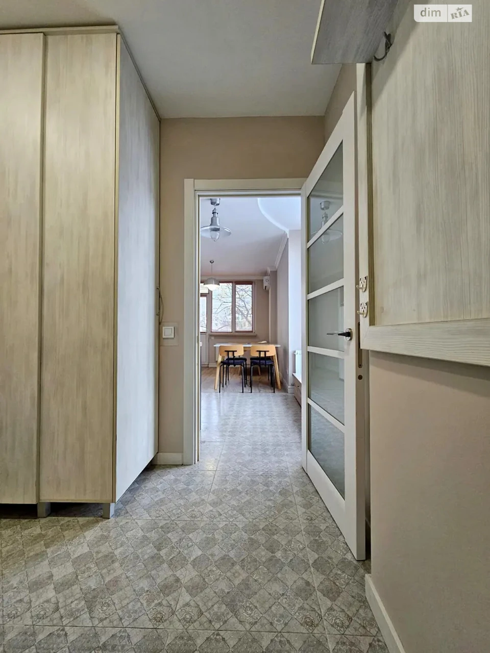 Long-Term Rental Apartment, Syrets'