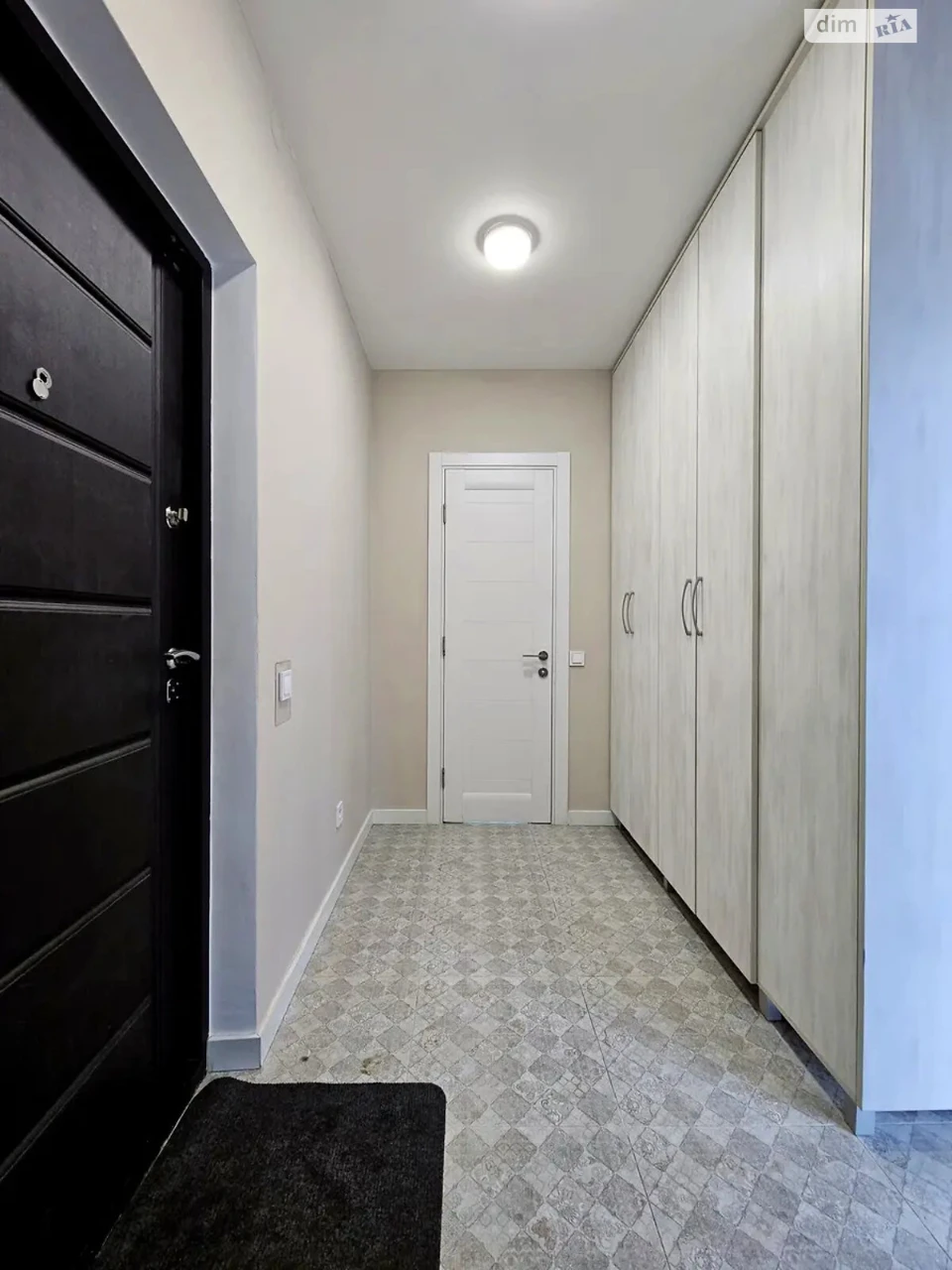 Long-Term Rental Apartment, Syrets'