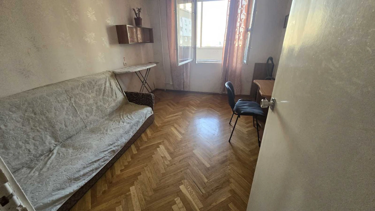 Rent 2-bedroom apartment 51 sq m, Verbitskogo Street