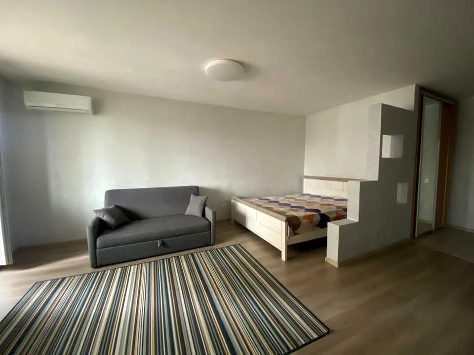 Apartment. Caucasus Street, Kyiv