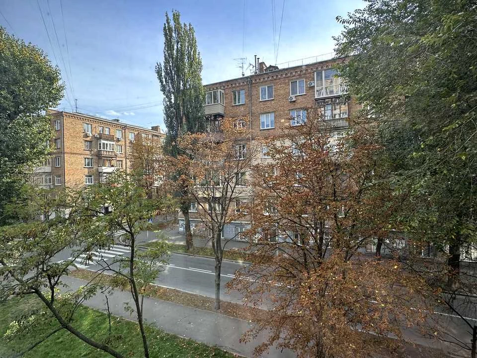 Квартира. Київ, Депутатська вулиця