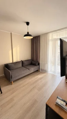 Продаж 1-кімнатної квартири в ЖК "Республіка" метро Теремки, Голосіївський район