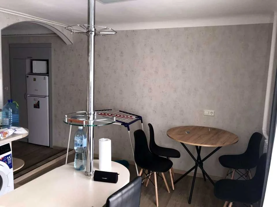 Apartment. Odessa, Nezalezhnosti Street