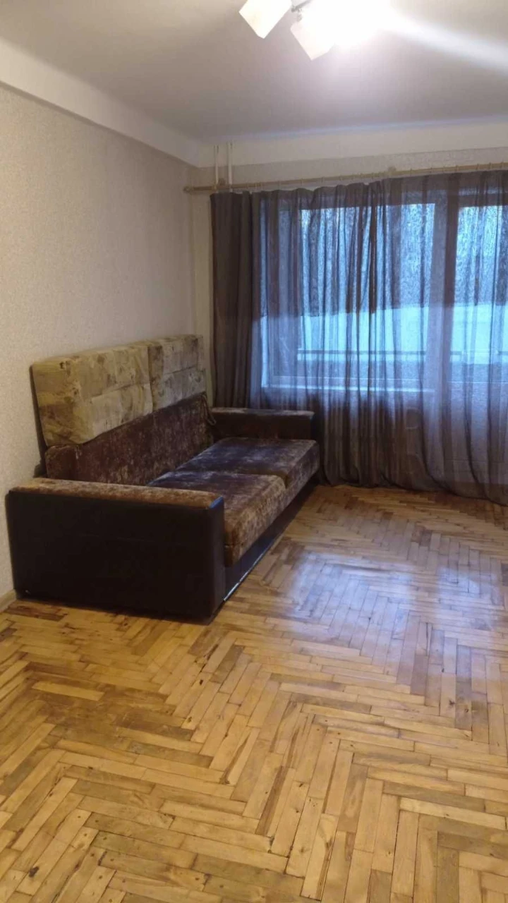 Продается 2-х комн. квартира по ул. Сергея Синенко, ремонт 2