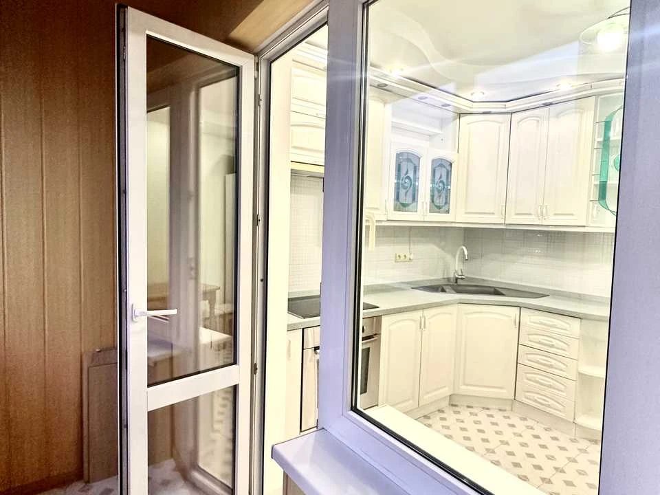 Apartment. Feodosyiska Street, Kyiv