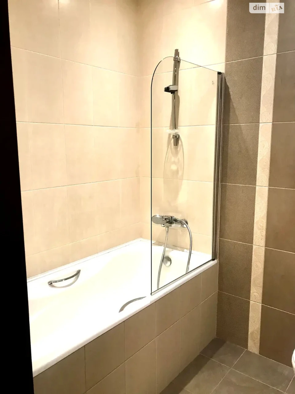 Long-Term Rental Apartment - Pozniaky