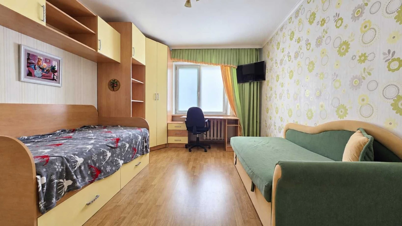 Sale of a 3-room apartment 102 m² at Liskivska St, 28A